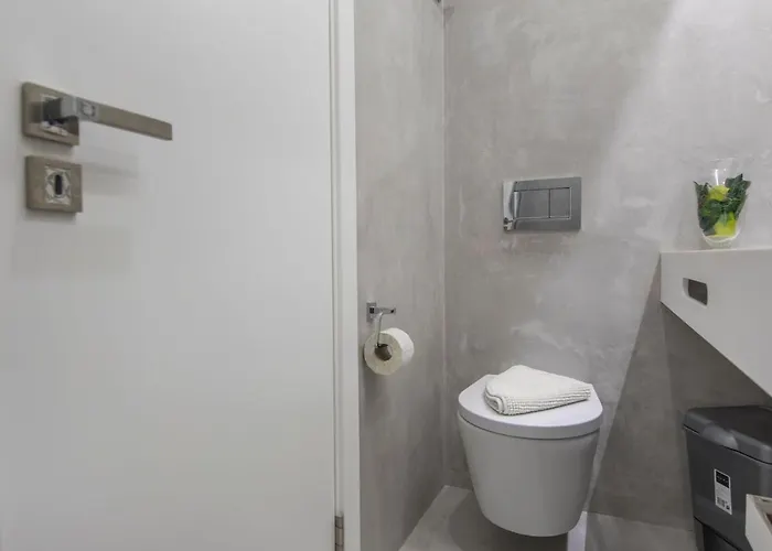 Lägenhet Lovelystay - Vintage Flat Near Santa Justa Elevator! Lisboa